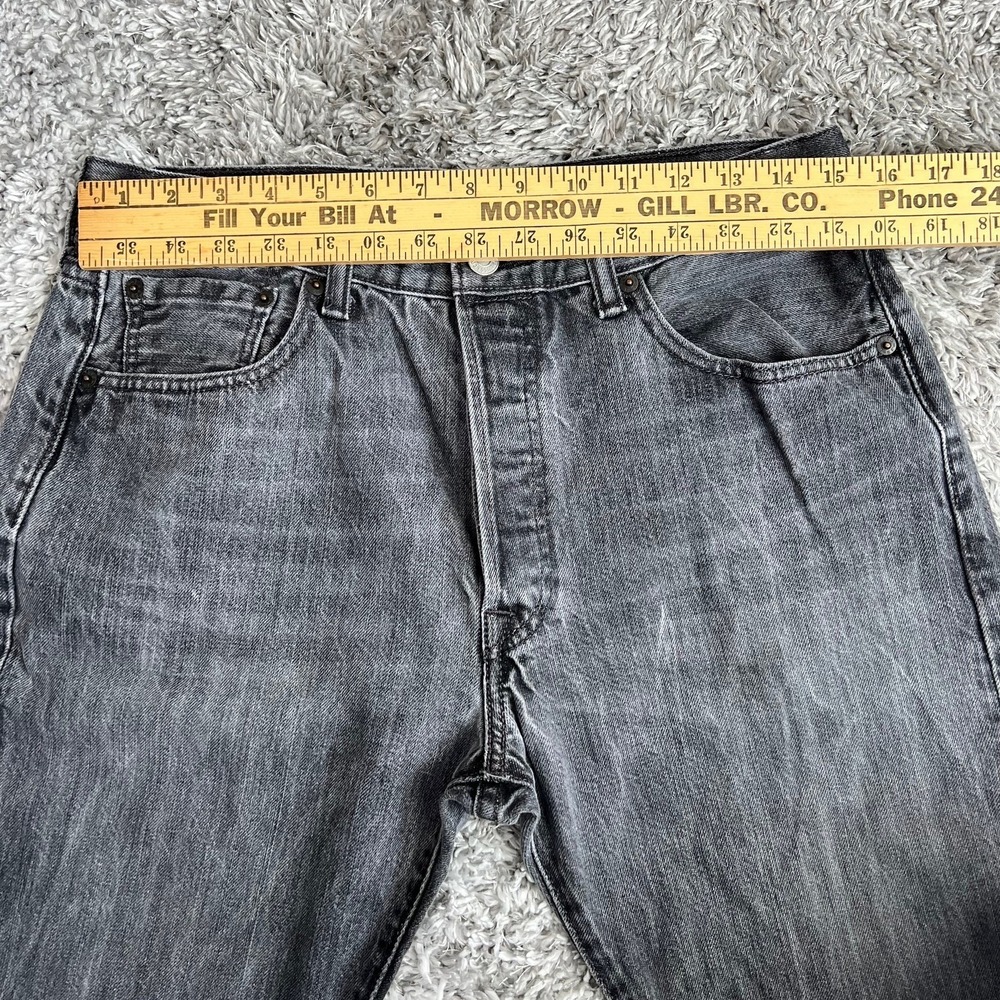 Levi's 501 Straight Leg Button Fly Jeans Faded Black Distressed Men 33 x 32 - Picture 5 of 15